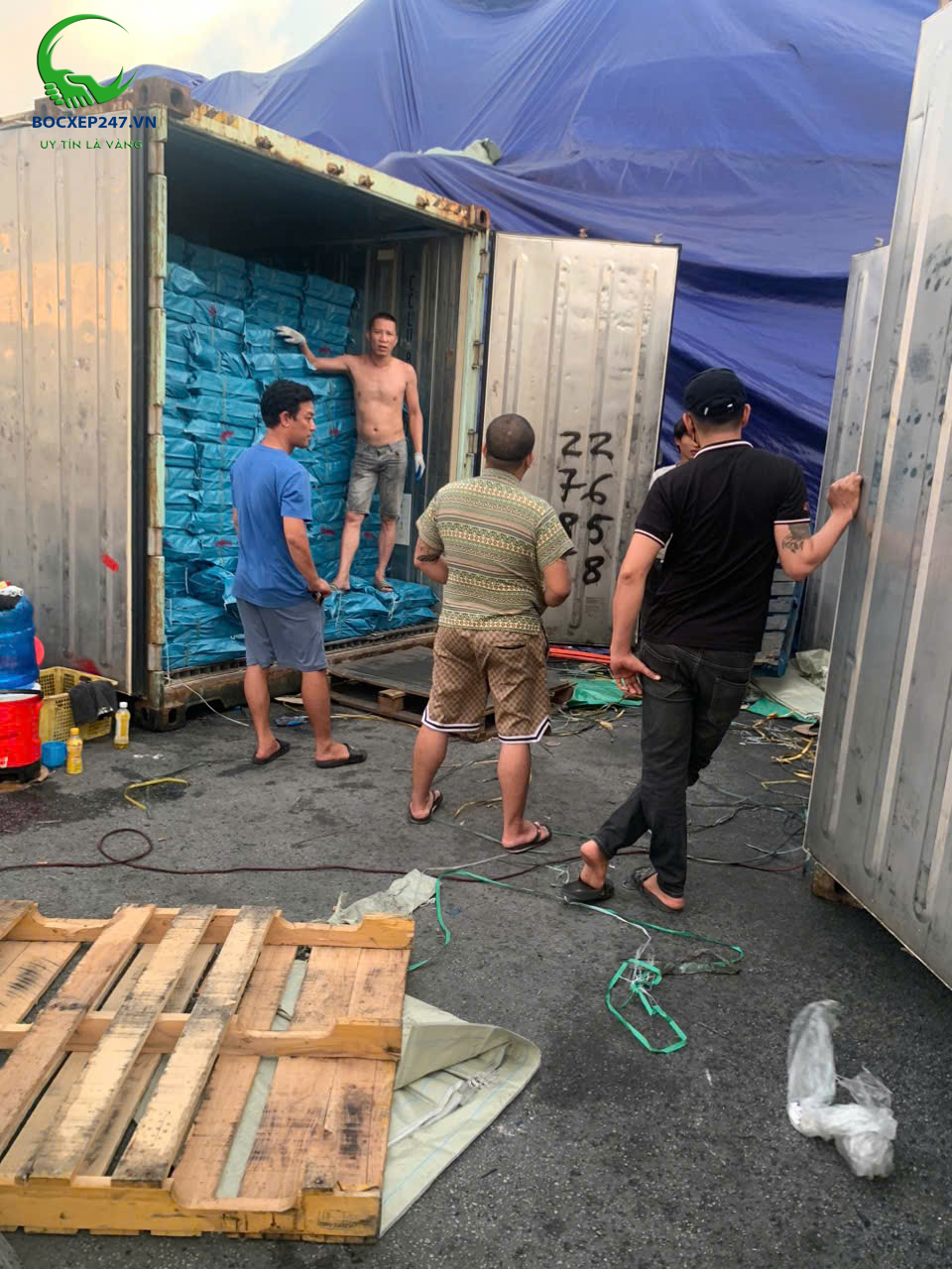 Cung Ứng Lao Động TPHCM - Hợp Đồng Rõ Ràng, Đảm Bảo Chất Lượng | Bocxep247